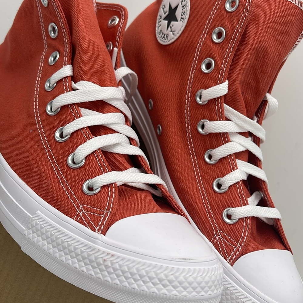 Converse Men’s 152620C Chuck Taylor All Star Canvas
Sneakers - Picture 6 of 16